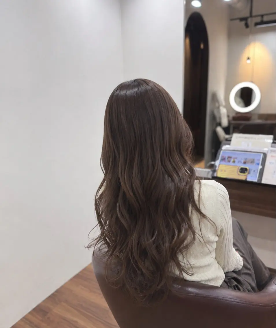 ロング 桑村 菜々のヘアスタイル