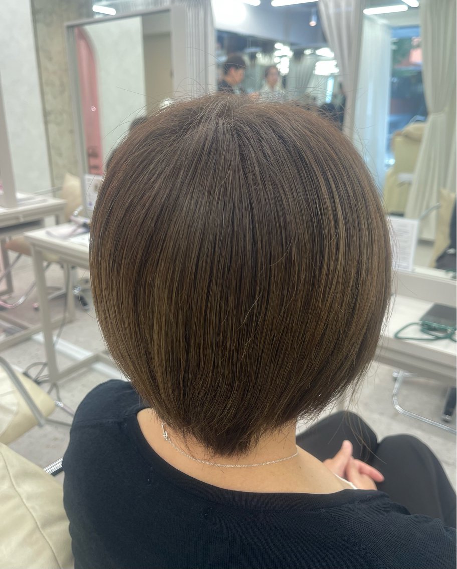 ショート カラー ベージュカラー COCO reiのヘアスタイル