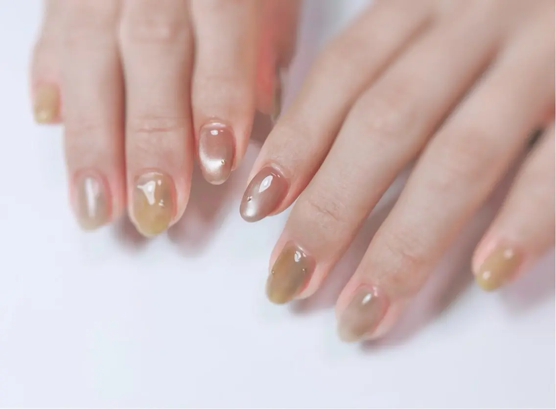 ネイル ニュアンスネイル atelier in bloomのネイルデザイン