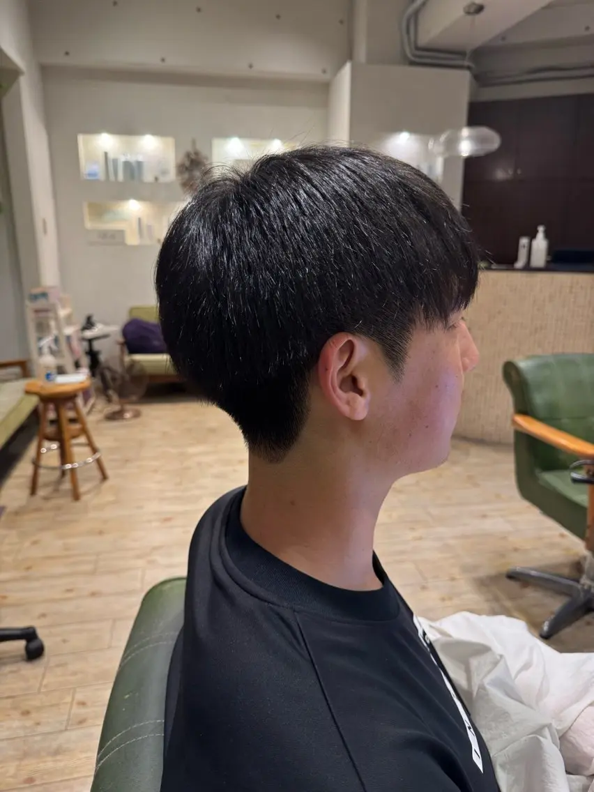 メンズ 刈り上げ カット 亀有✂️正路 彩夏のヘアスタイル