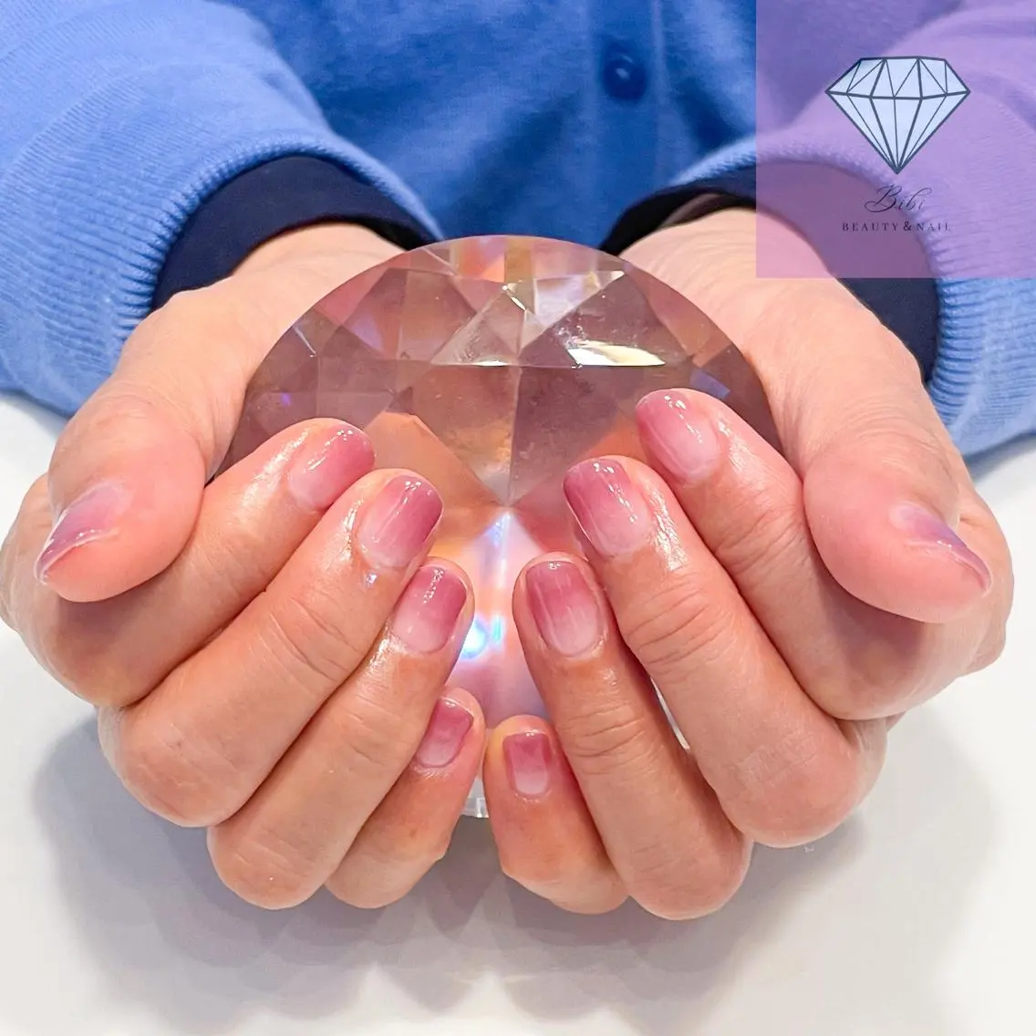 ネイル グラデーション ピンク パープル ハンドネイル ネイルサロン💎 Bibiのネイルデザイン