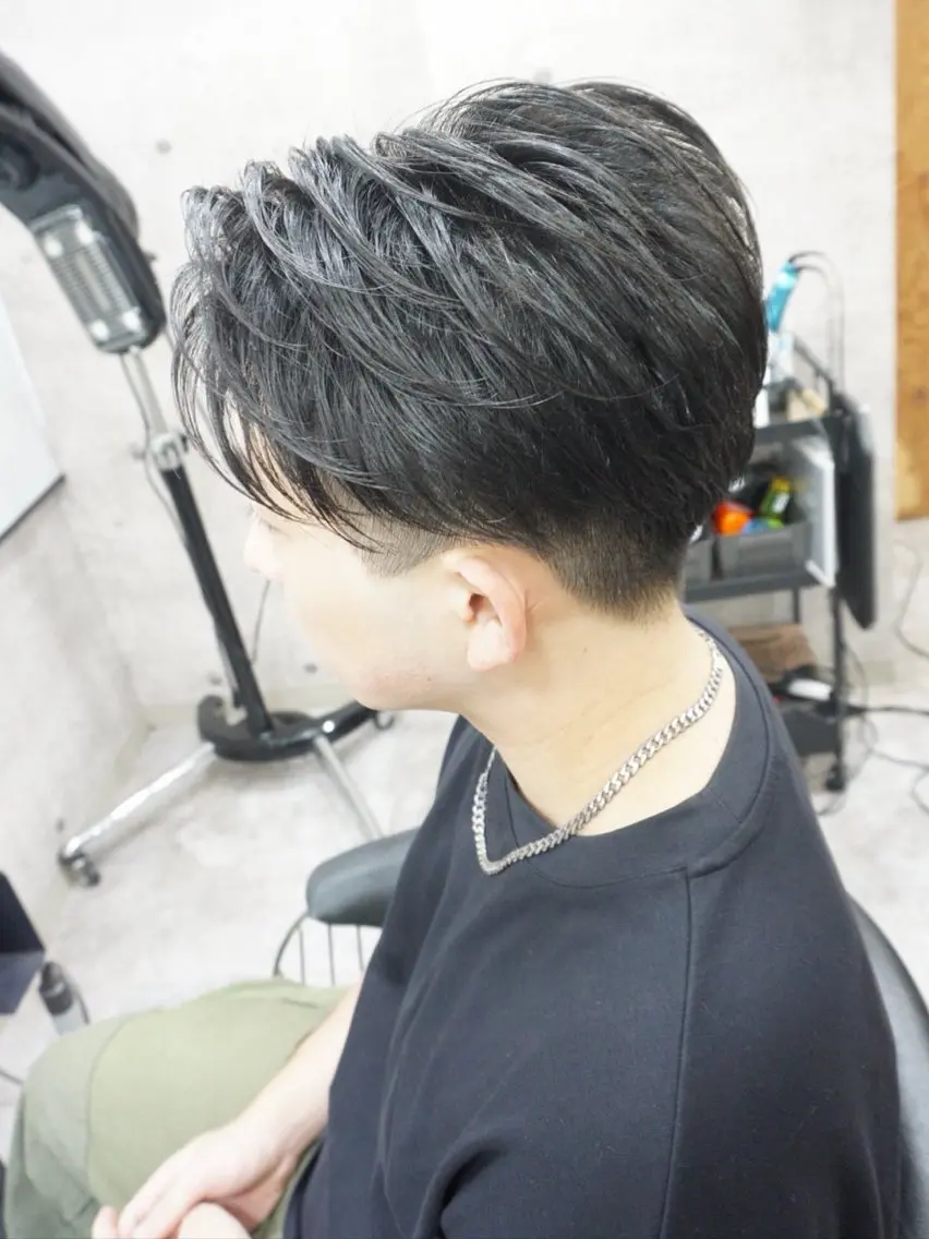 メンズ アップバング メンズパーマ カット hair teria ryu 大塚のヘアスタイル