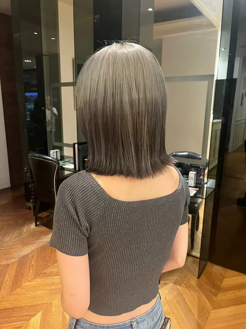 ミディアム ヘアカラー 平間 稔希のヘアスタイル