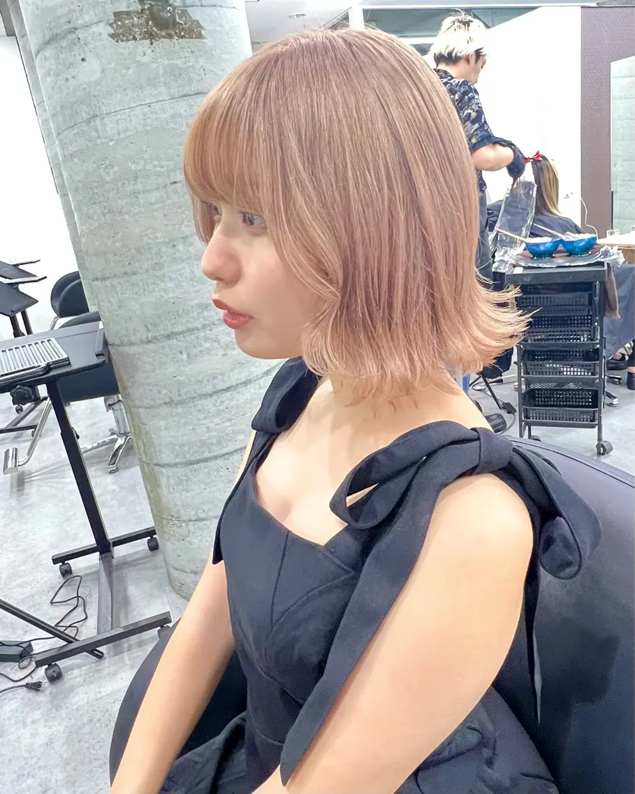 ショート カラー ベージュカラー ハイトーンカラー ヘアカラー トリートメント 艶髪✨ブリーチ職人 yasuのヘアスタイル