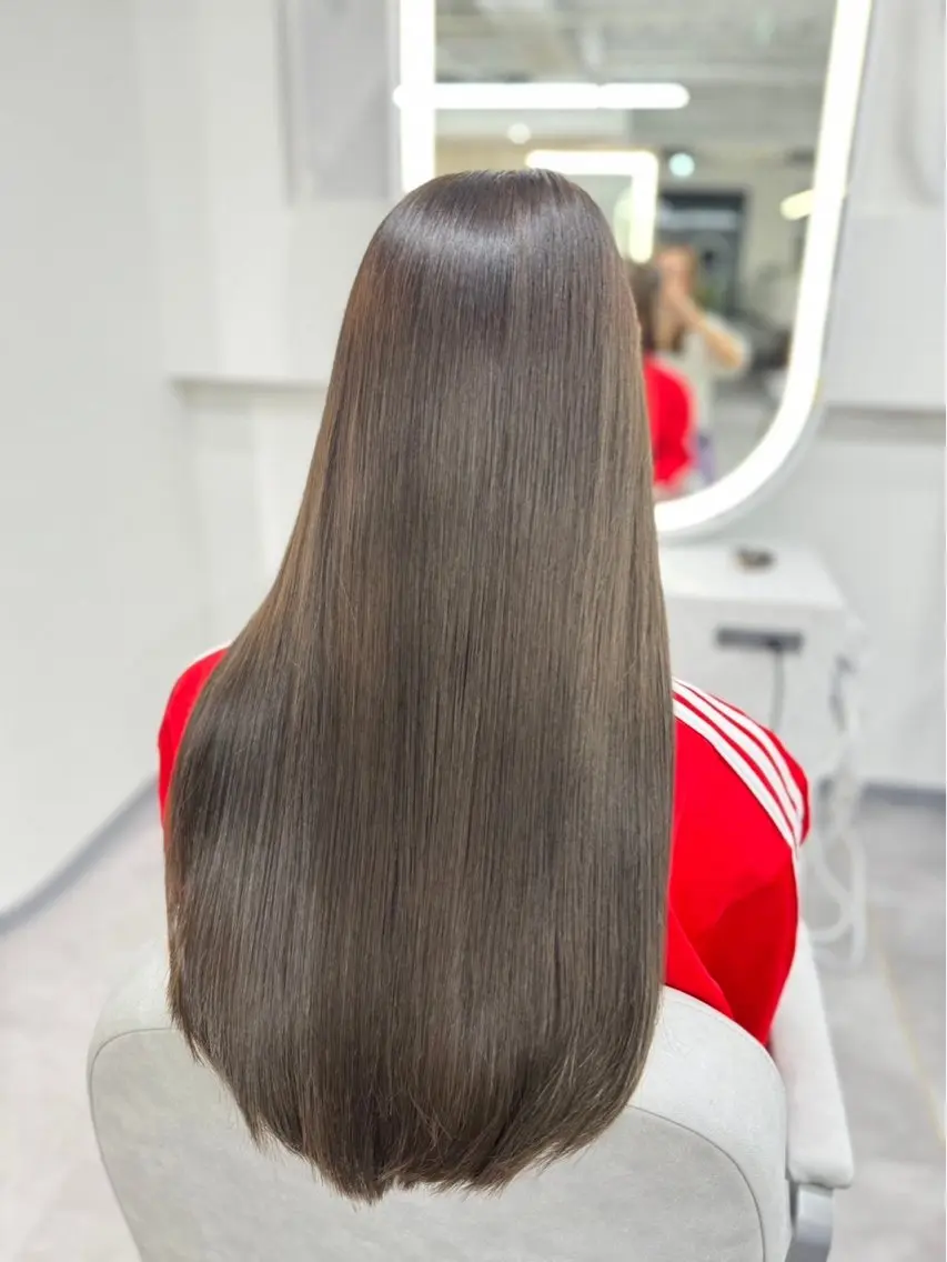 ロング 縮毛矯正 縮毛矯正 上川 柚綺のヘアスタイル