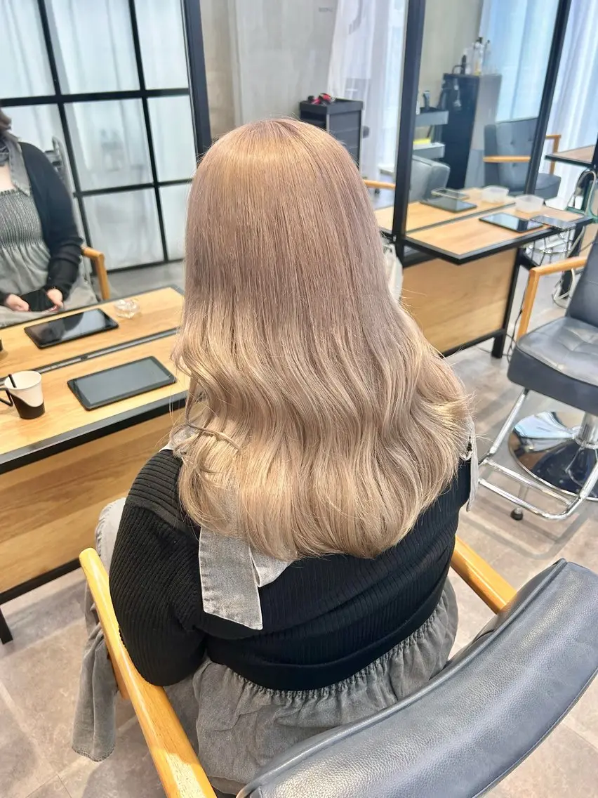 セミロング カラー 韓国×髪質改善カラー 💎hinaのヘアスタイル
