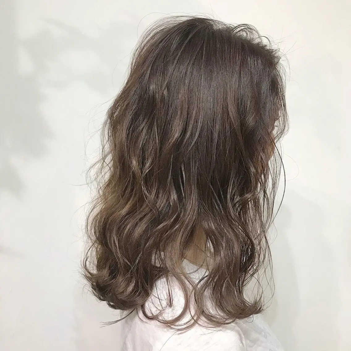 セミロング カラー ラベンダーカラー ヘアカラー トリートメント レイヤー/顔周り /AKARIのヘアスタイル
