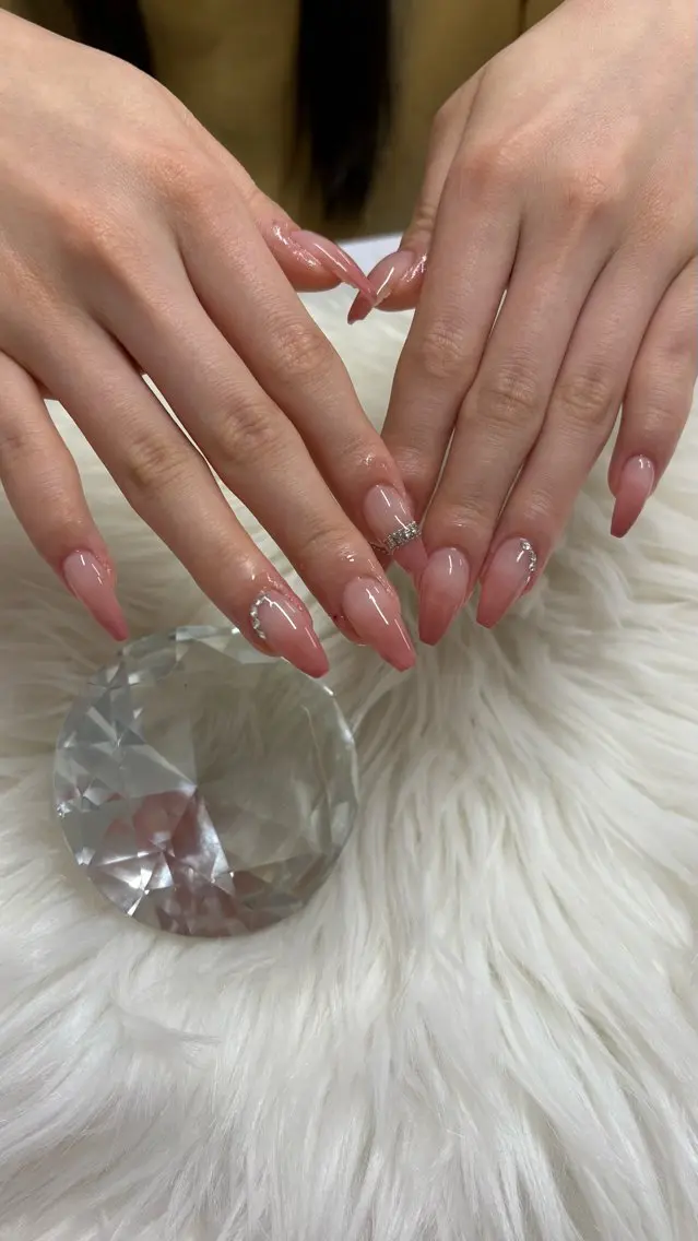 ネイル ハンドネイル Riran°・*:. shikiのネイルデザイン