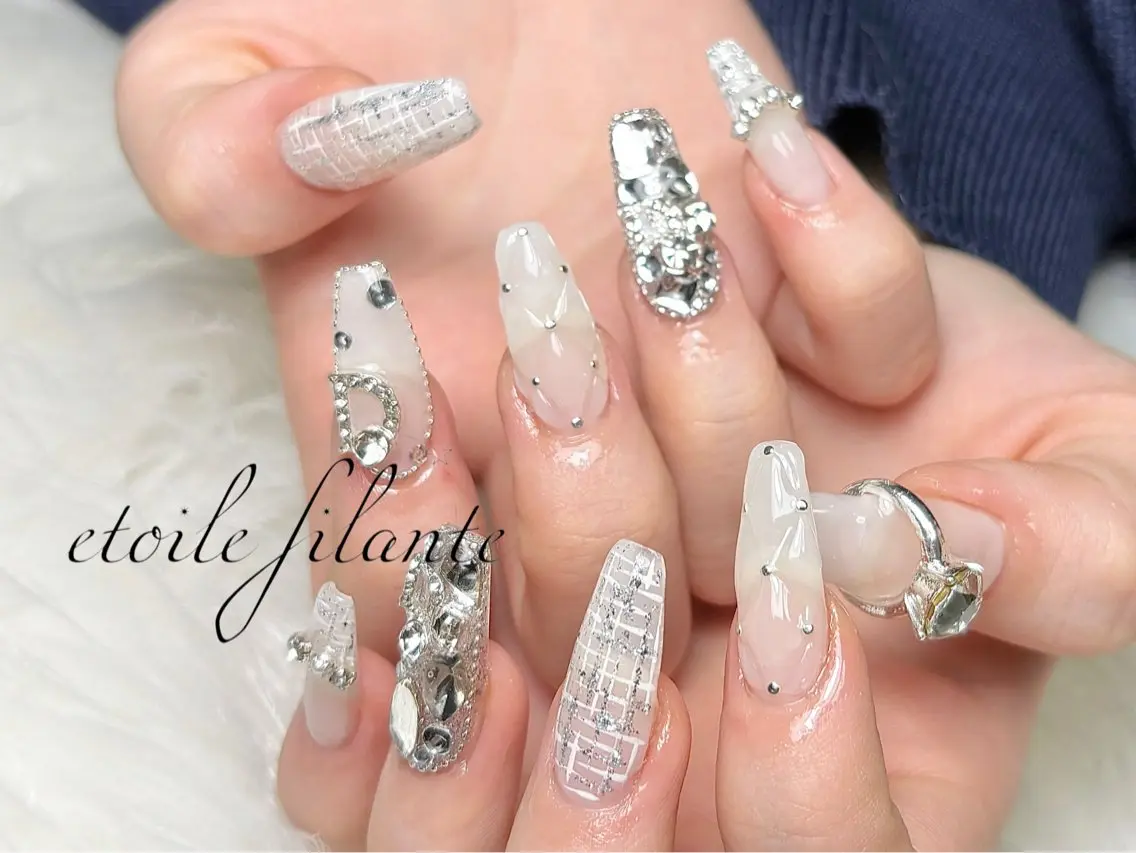 ネイル 持ち込み ハンドネイル etoile filanteのネイルデザイン