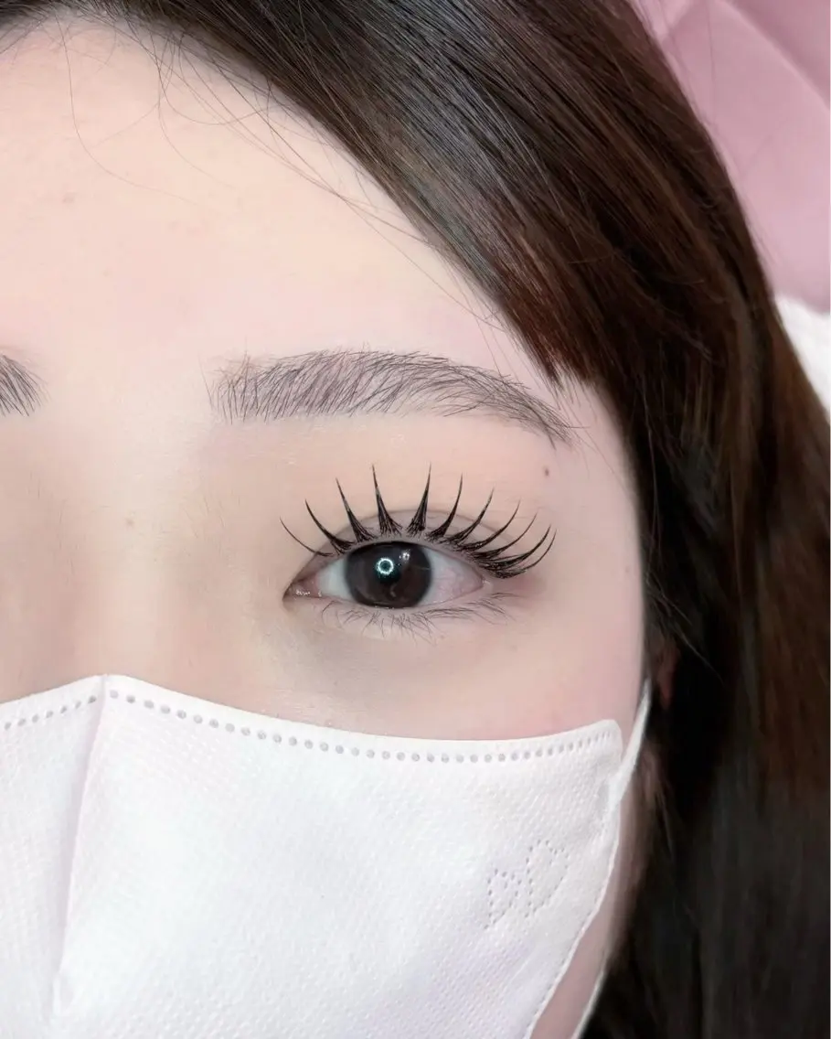 マツエク・マツパ eyelist ✵ Itsukiの眉毛・アイブロウイメージ
