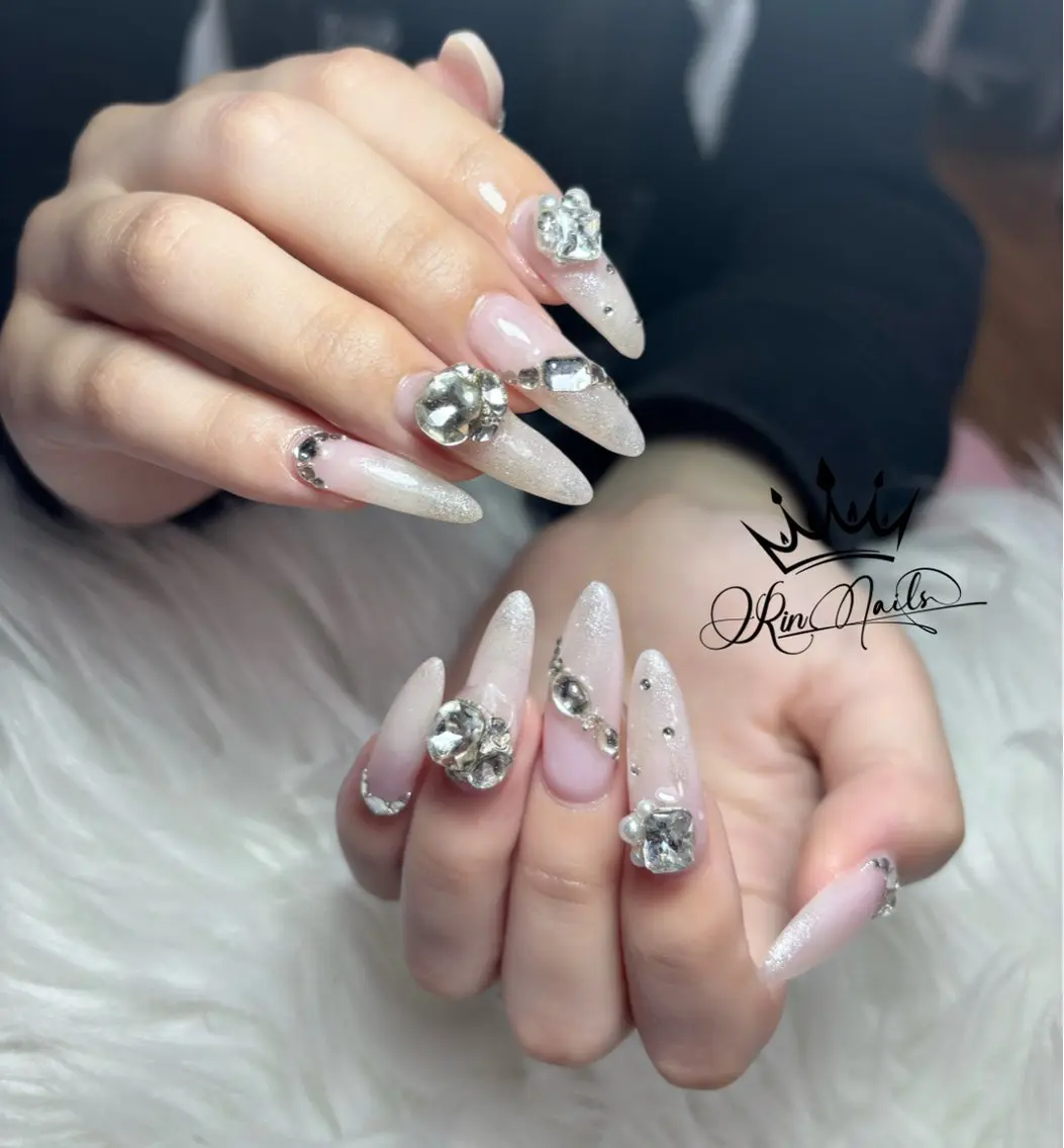 ネイル Rin.nails ネイルサロンのネイルデザイン