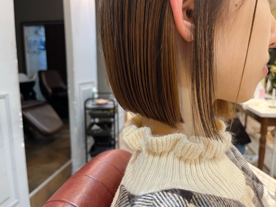 セミロング 川口 【Lilou】のヘアスタイル