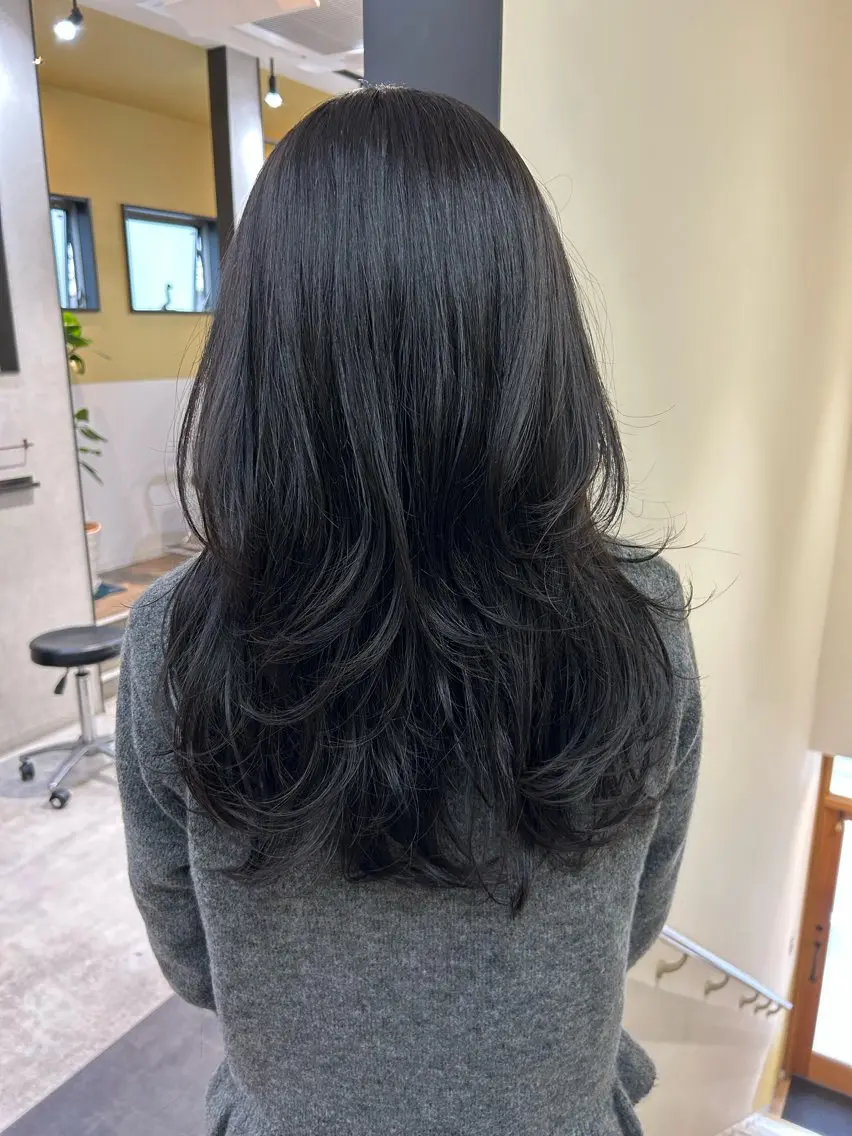 ロング カラー 透明感カラー レイヤーカット カット ヘアカラー トリートメント hubhair レイヤー/透明感のヘアスタイル