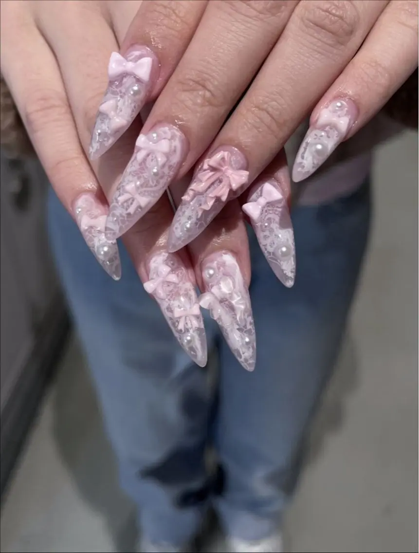 ネイル フレンチネイル ジェルネイル マグネットネイル 持ち込み ニュアンスネイル ハンドネイル Ribbonnail salonのネイルデザイン