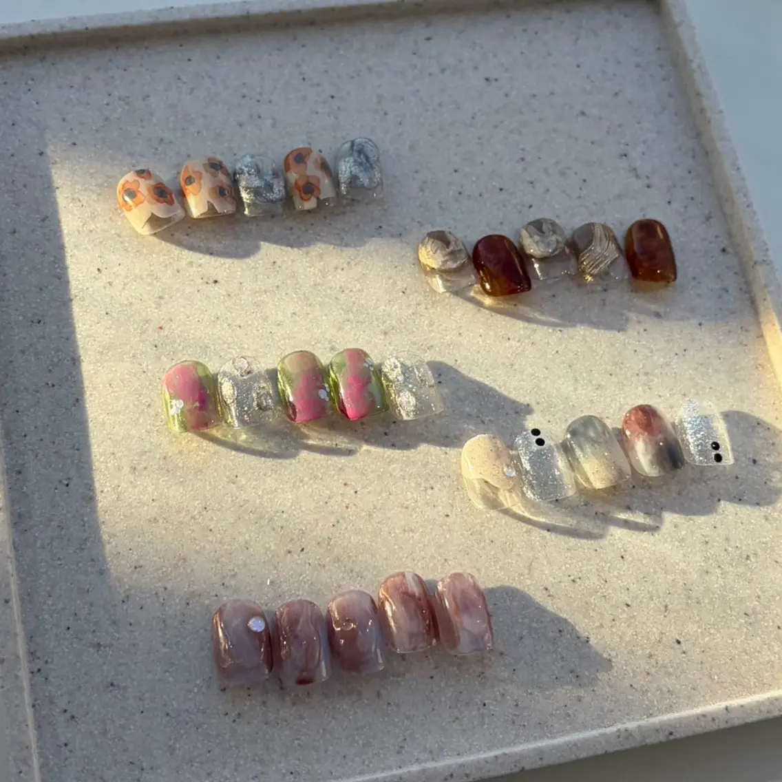 ネイル ハンドネイル emu nail Rukaのネイルデザイン