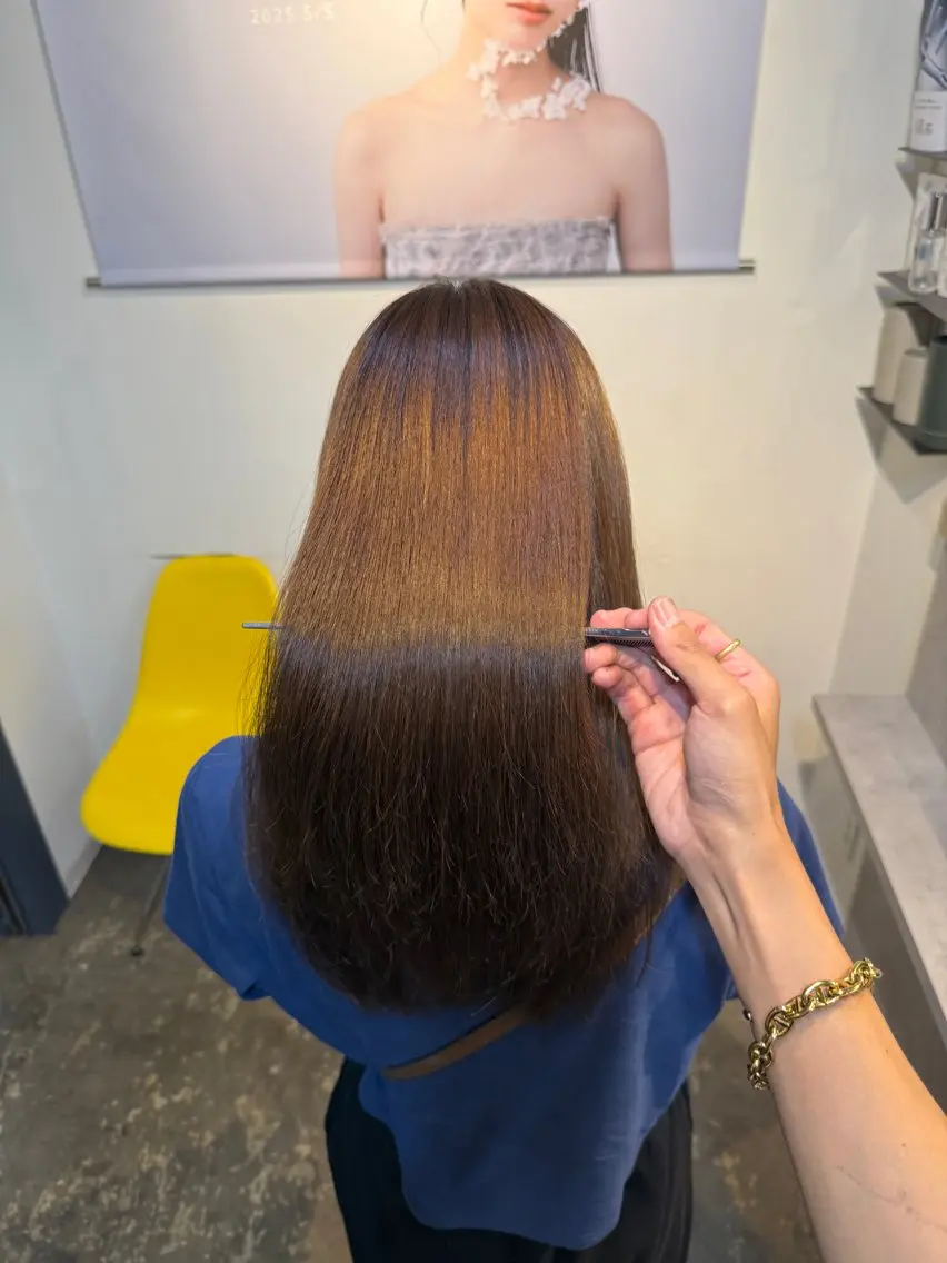 セミロング カット ヘアカラー トリートメント 縮毛矯正/レイヤー カット⭐️SHOTAのヘアスタイル
