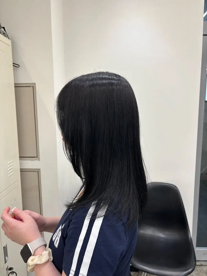 セミロング カラー 黒髪 ブルーカラー ブルーブラック カット￥1100 🎀Yuri︎のヘアスタイル