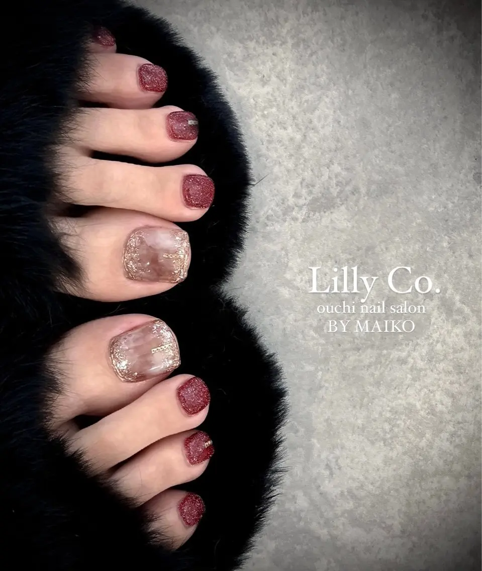 ネイル フットネイル Lilly Co.のネイルデザイン