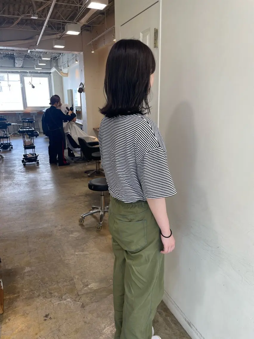 ミディアム カラー グレージュ カット ヘアカラー トリートメント MIOベージュカラー 柔らかいカラーのヘアスタイル