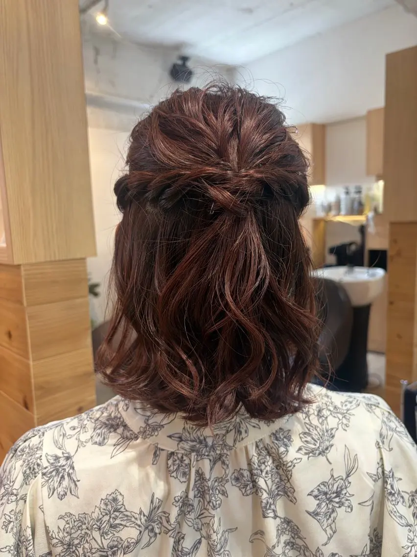 ショート ヘアアレンジ ハーフアップ 結婚式・ブライダル ヘアセット cana 札幌レイヤースタイルのヘアスタイル