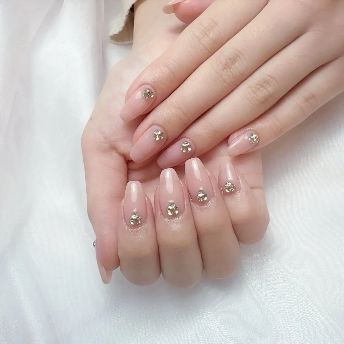ネイル ストーンネイル NailOnason ナナのネイルデザイン