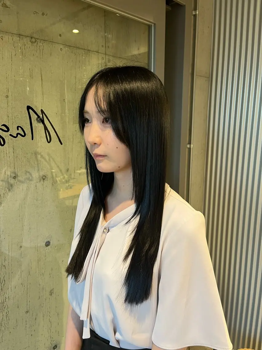 ロング カラー ヘアアレンジ カット ヘアカラー トリートメント ボブ×艶カラー 特化・リクト💥のヘアスタイル