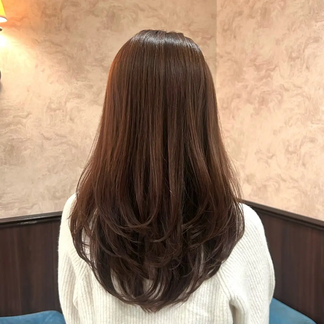 セミロング ヘアカラー トリートメント 🍒ハイレイヤー🍒 海外ヘア🍒Momoのヘアスタイル