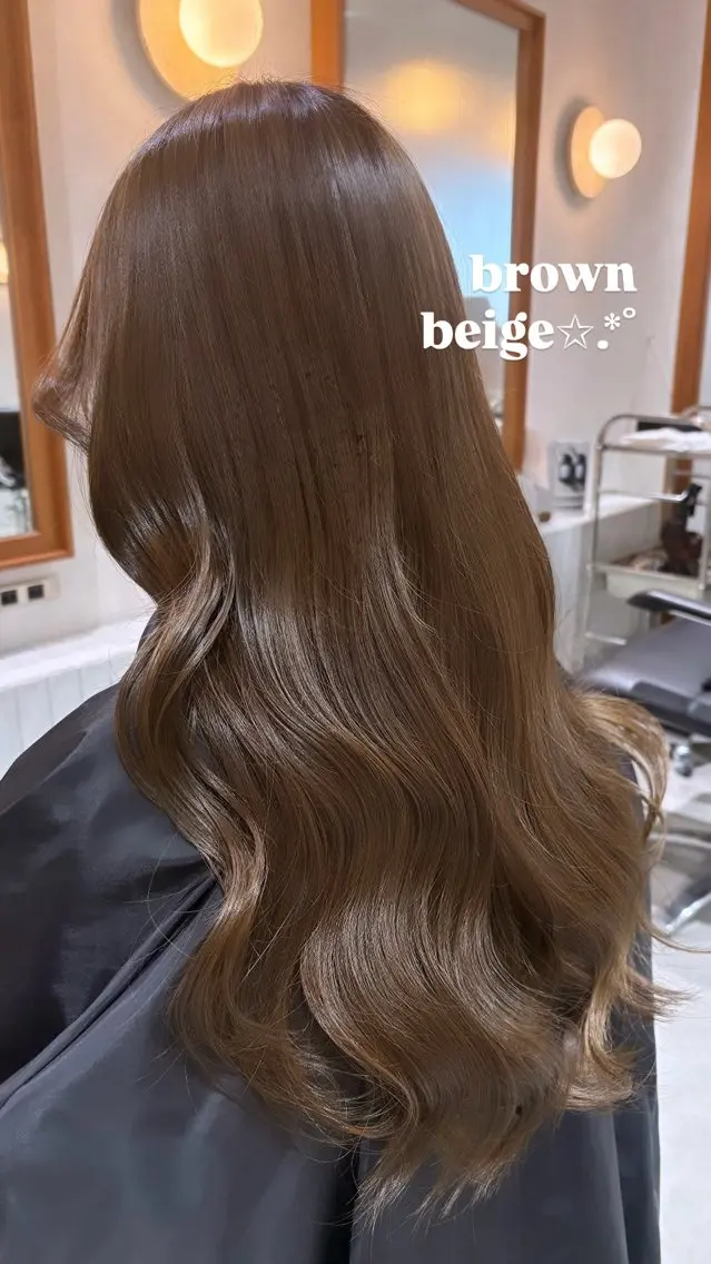 ロング SANO YUIのヘアスタイル