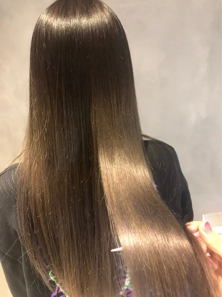艶ぷる🫧扱いやすくなる縮毛矯正🧴の写真