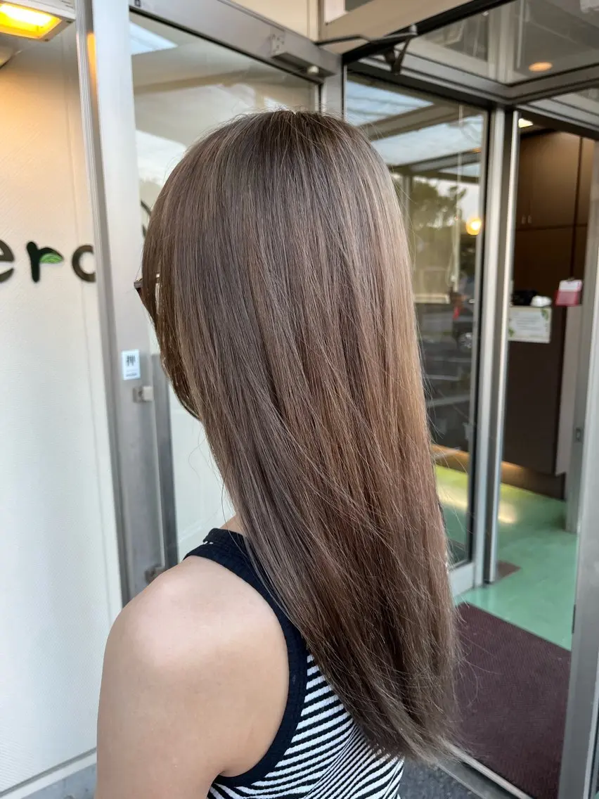 カラー ヘアカラー 久留生 隼斗のヘアスタイル