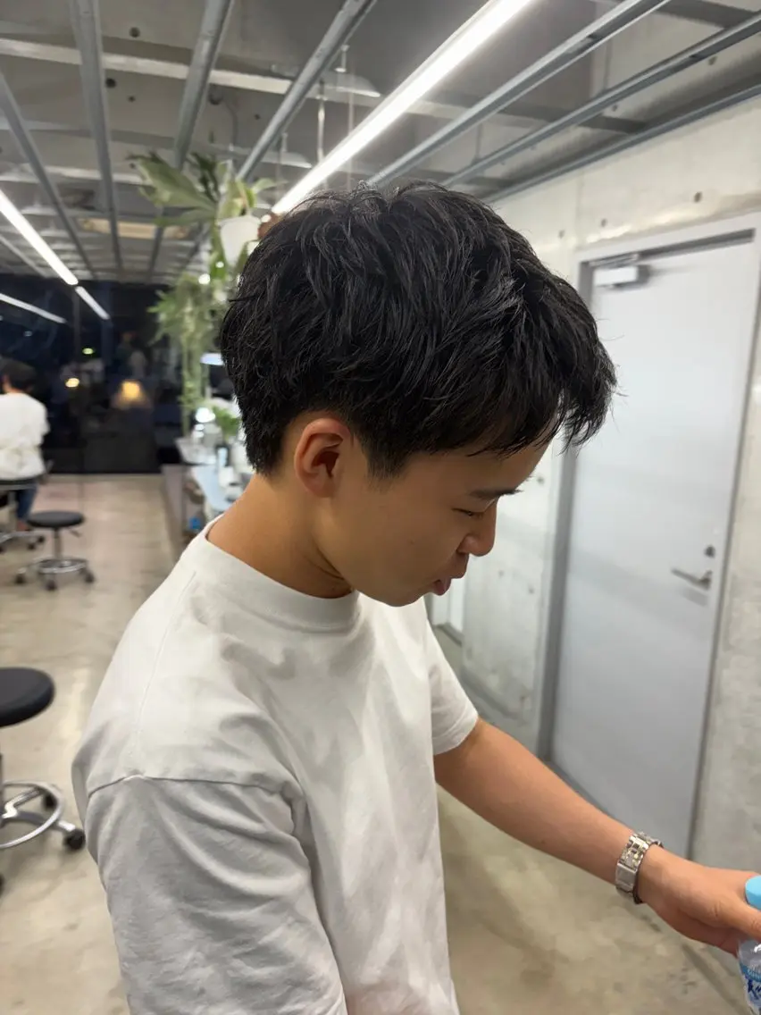 メンズ フジイ トワのヘアスタイル