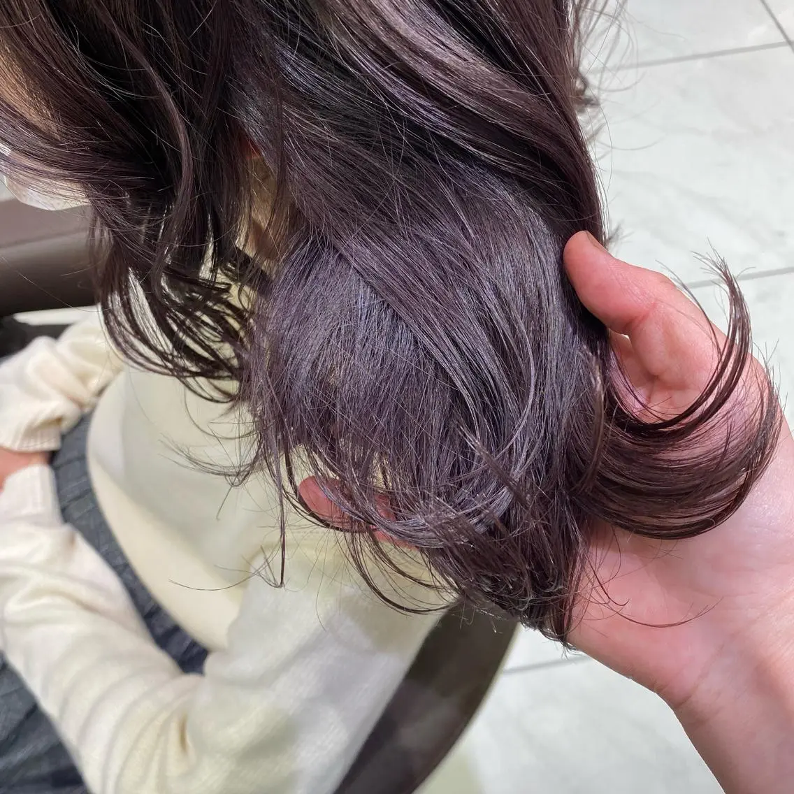 ショート カラー 飯田 みづきのヘアスタイル