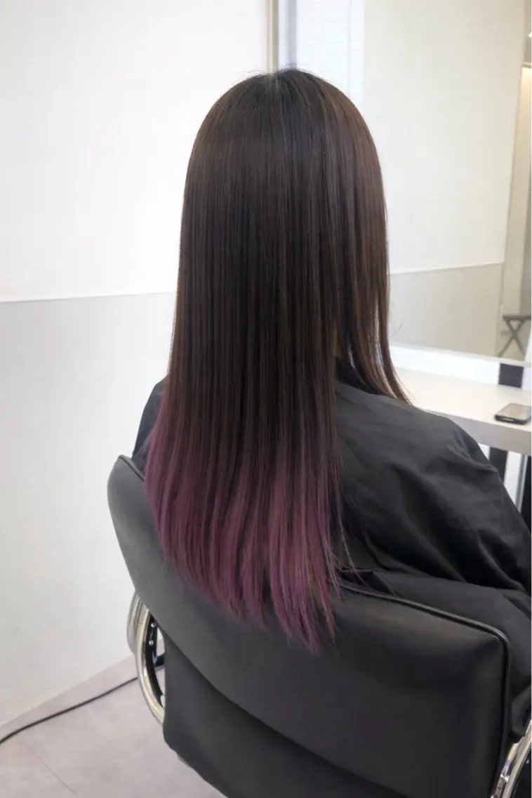 ロング カラー ブリーチ グラデーションカラー ヘアカラー 天野 利咲のヘアスタイル