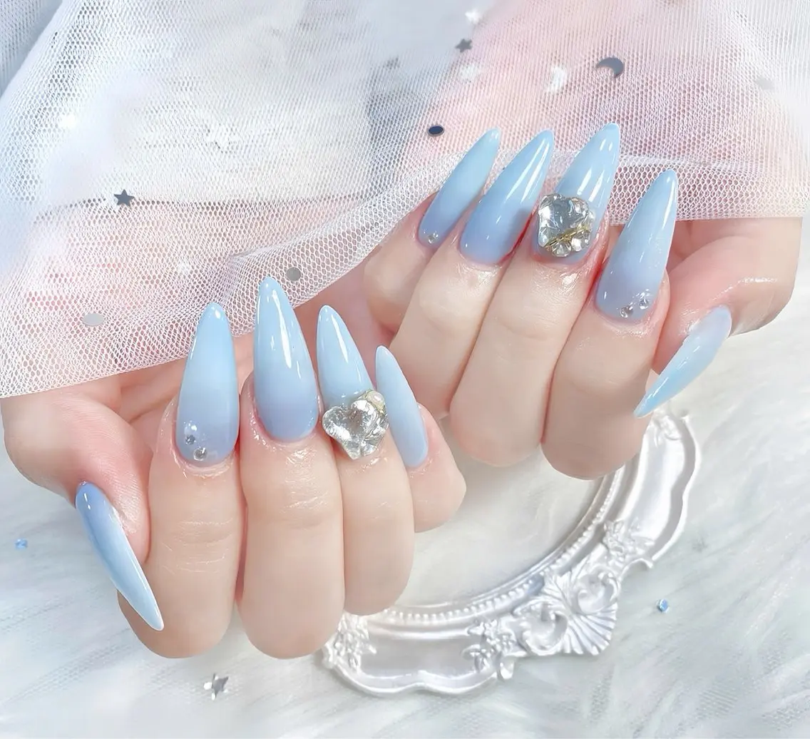 ネイル チークネイル 長さ出し フレンチネイル ジェルネイル グラデーション ハンドネイル THANHTHANH NAILのネイルデザイン
