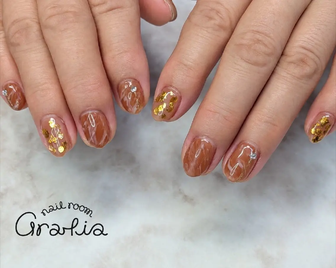 ネイル ハンドネイル nail room gratia のネイルデザイン
