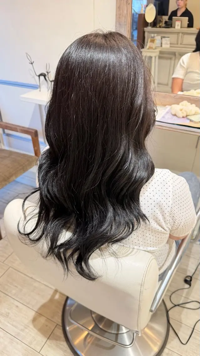 カラー NICCOLO室見 KOTOのヘアスタイル