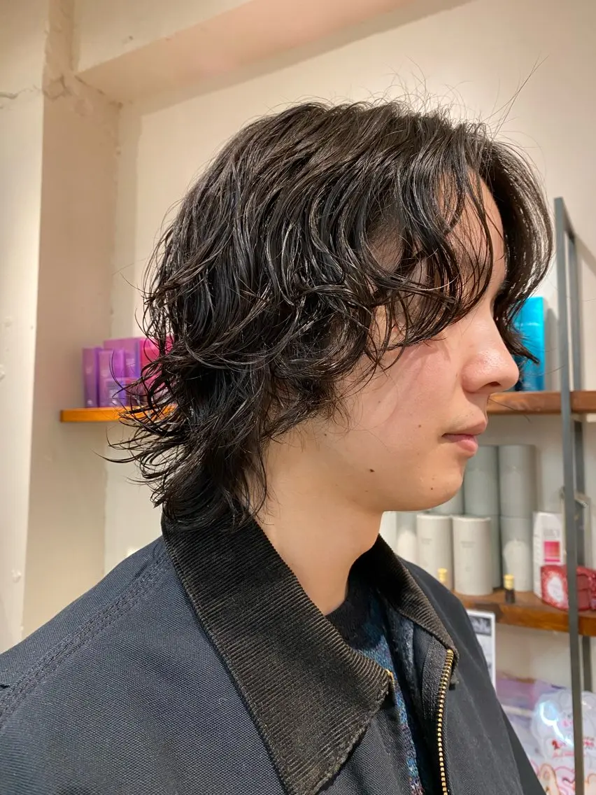 パーマ メンズ メンズパーマ カット パーマ ナチュラルヘア🫧 ナナミのヘアスタイル