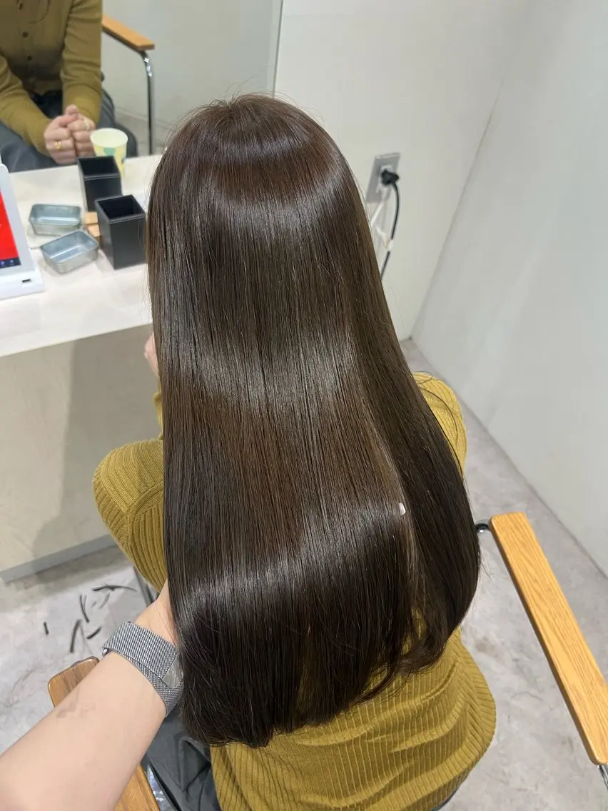 ロング カラー アディクシーカラー アッシュ アッシュブラウン 黒髪 ブリーチ 韓国透明感/艶カラー saya🧸🍼のヘアスタイル