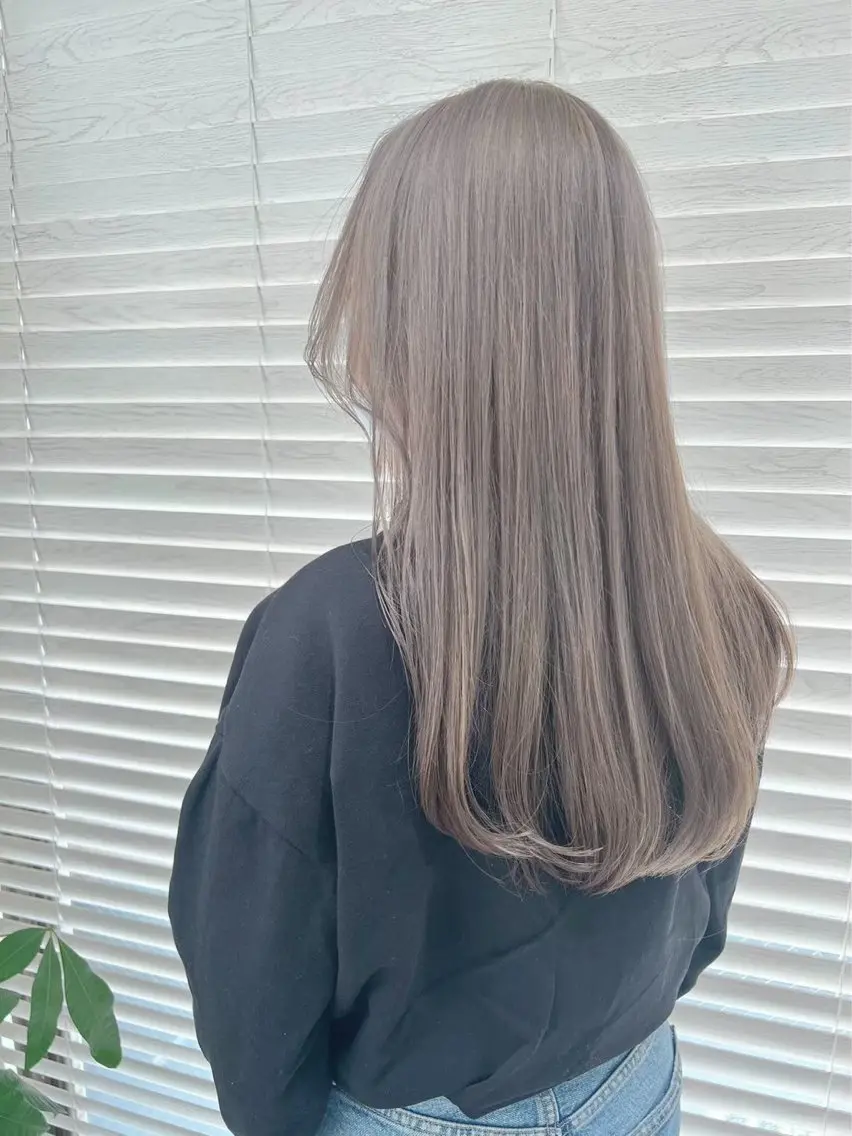 ロング カラー ベージュカラー ピンクカラー ピンクベージュ SHOEI／艶カラー /レイヤーカットのヘアスタイル