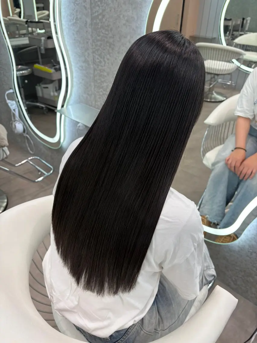 ロング ヘアアレンジ アッシュ ボブ くびれヘア 顔まわりレイヤー 顔周りカット カット 縮毛矯正 トリートメント ヘアセット 大宮‎縮毛矯正🩵 レイヤー　佐藤和のヘアスタイル