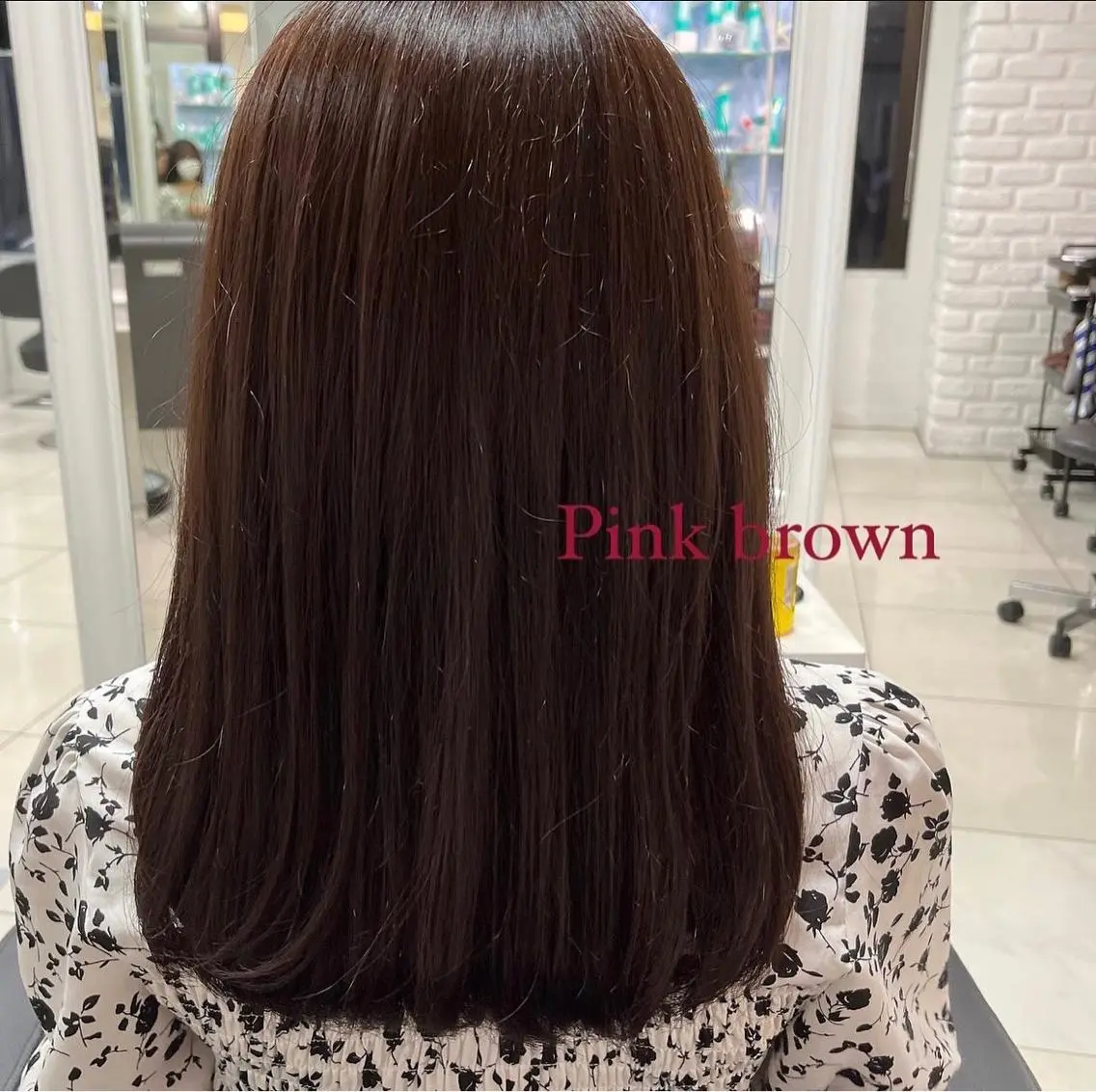ミディアム カラー ブラウンカラー ピンクカラー ピンクブラウン 髪質改善 トリートメント 巖本 真希のヘアスタイル