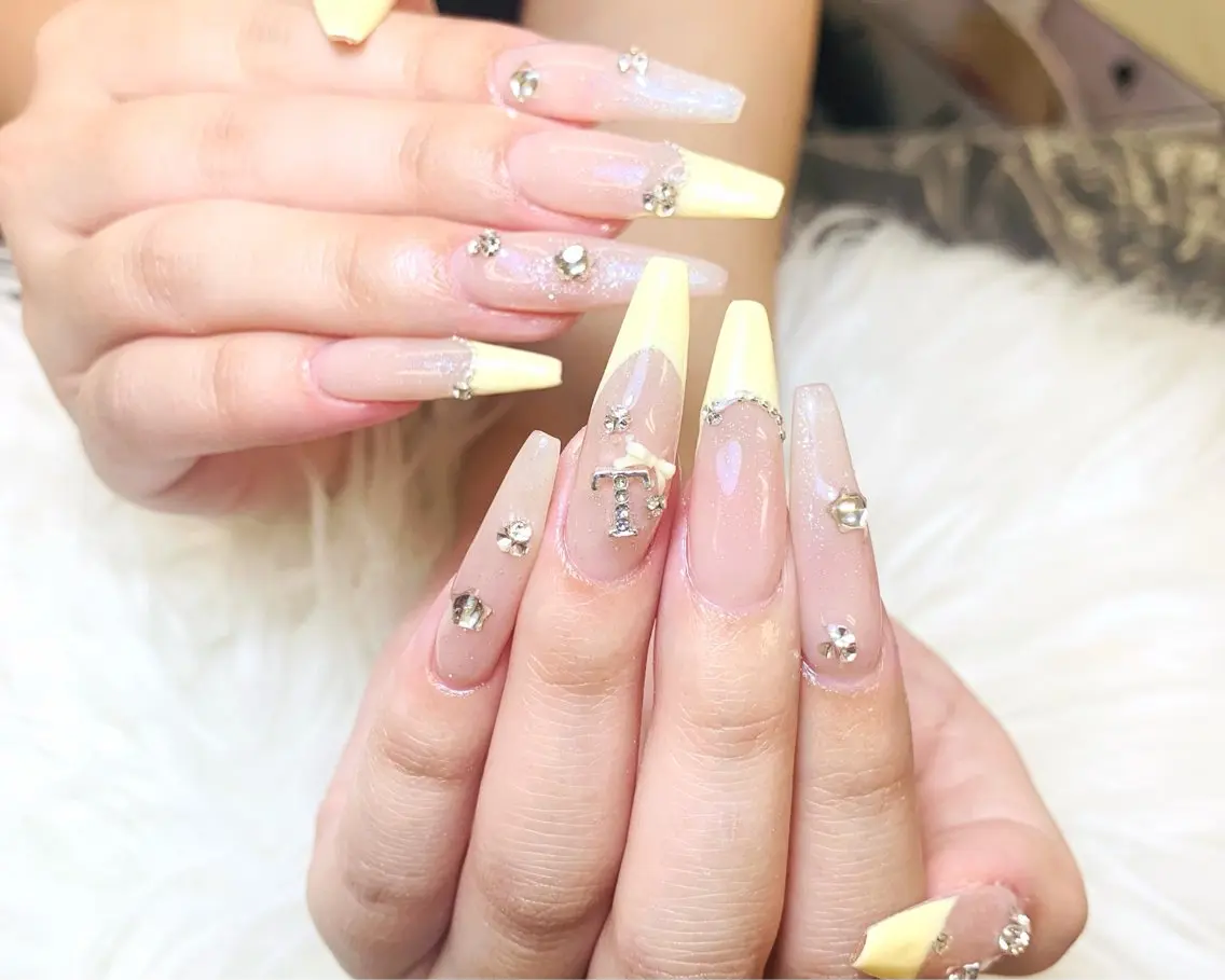 ネイル チークネイル 長さ出し フットネイル 韓国ネイル マグネットネイル ハンドネイル ハンドケア AN NAIL _HOAのネイルデザイン
