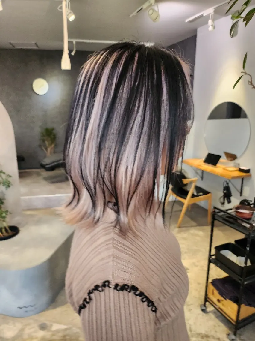 ミディアム カラー 金田 拓也のヘアスタイル