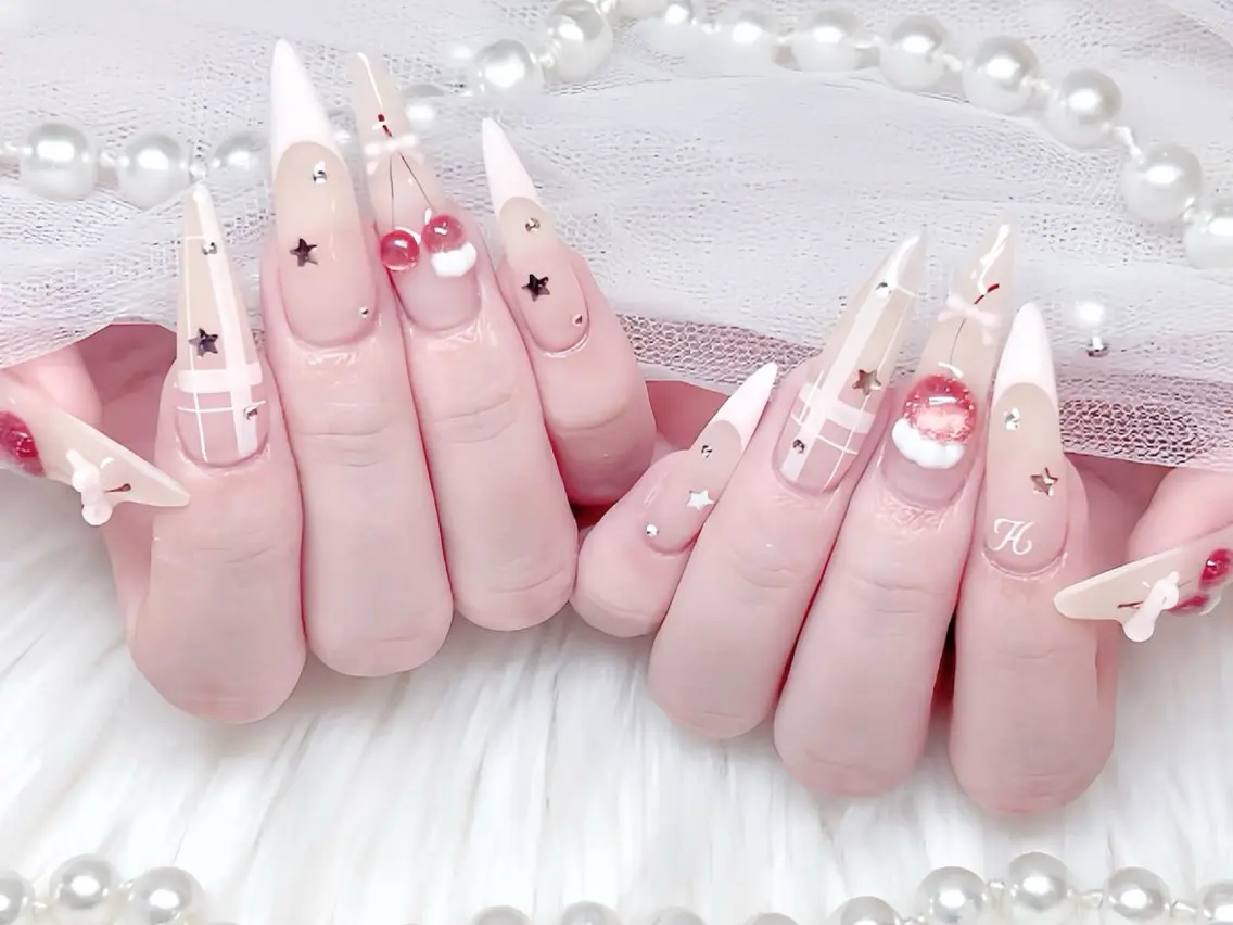 ネイル ブルー ジェルネイル ガーリー グラデーション グリーン ハンドネイル Rin Nail 新大久保店のネイルデザイン