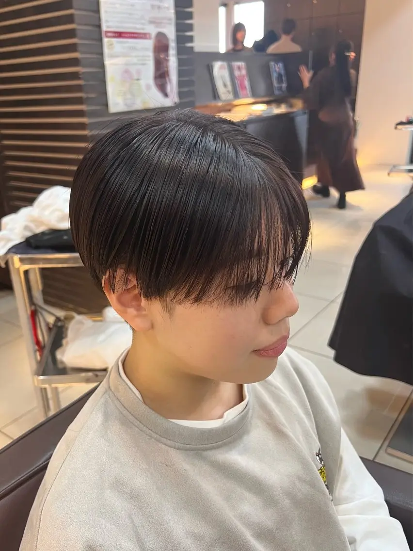 メンズ カット 縮毛矯正 草薙メンズ縮毛矯正 💫緒方美柚のヘアスタイル