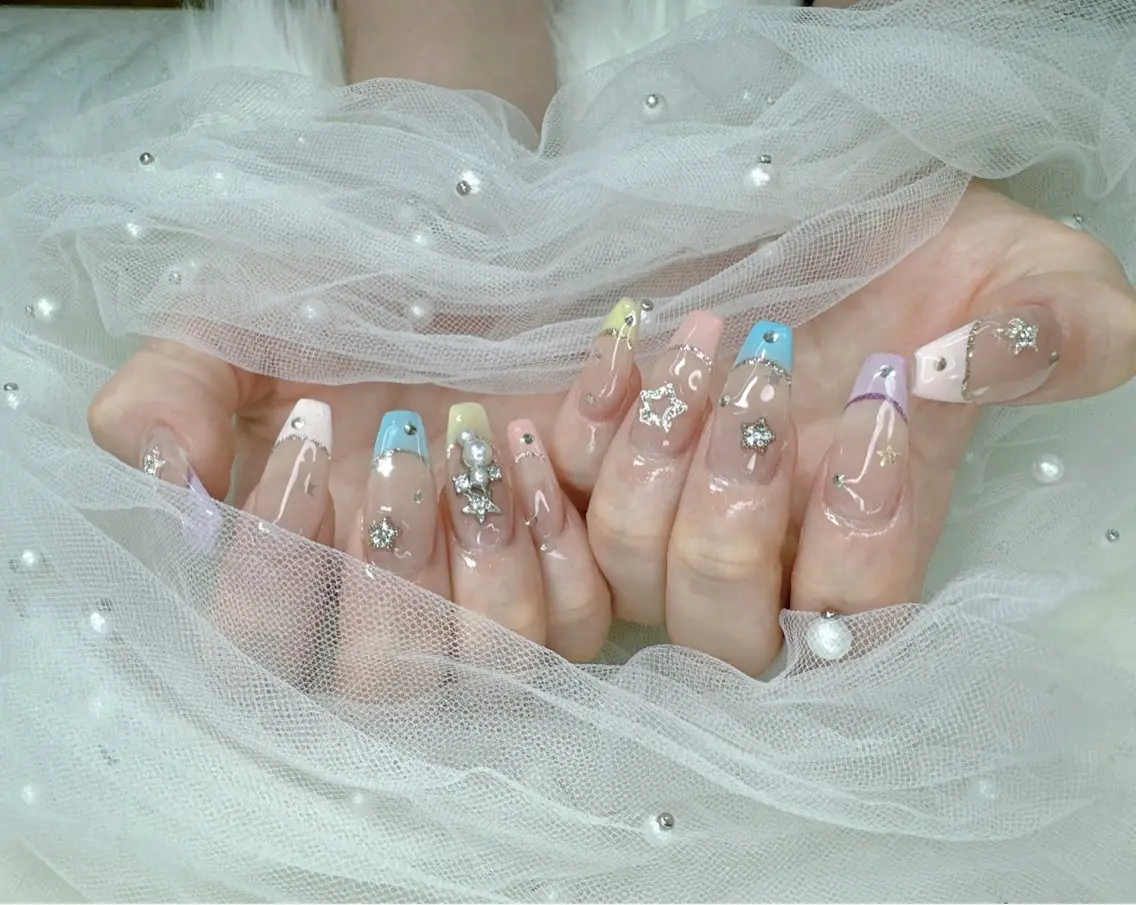 ネイル Minéa nailのネイルデザイン