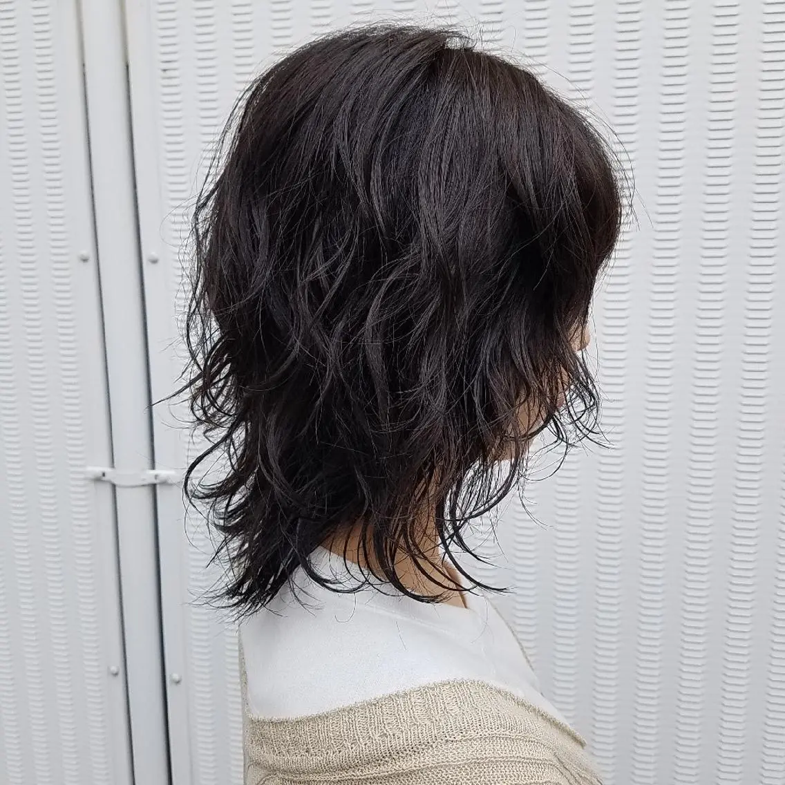 パーマ ウルフカット 🙃 透明感カラー/ボブのヘアスタイル