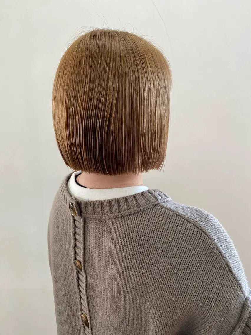 ショート カラー ベージュカラー カット ヘアカラー Kazaoka Saraのヘアスタイル