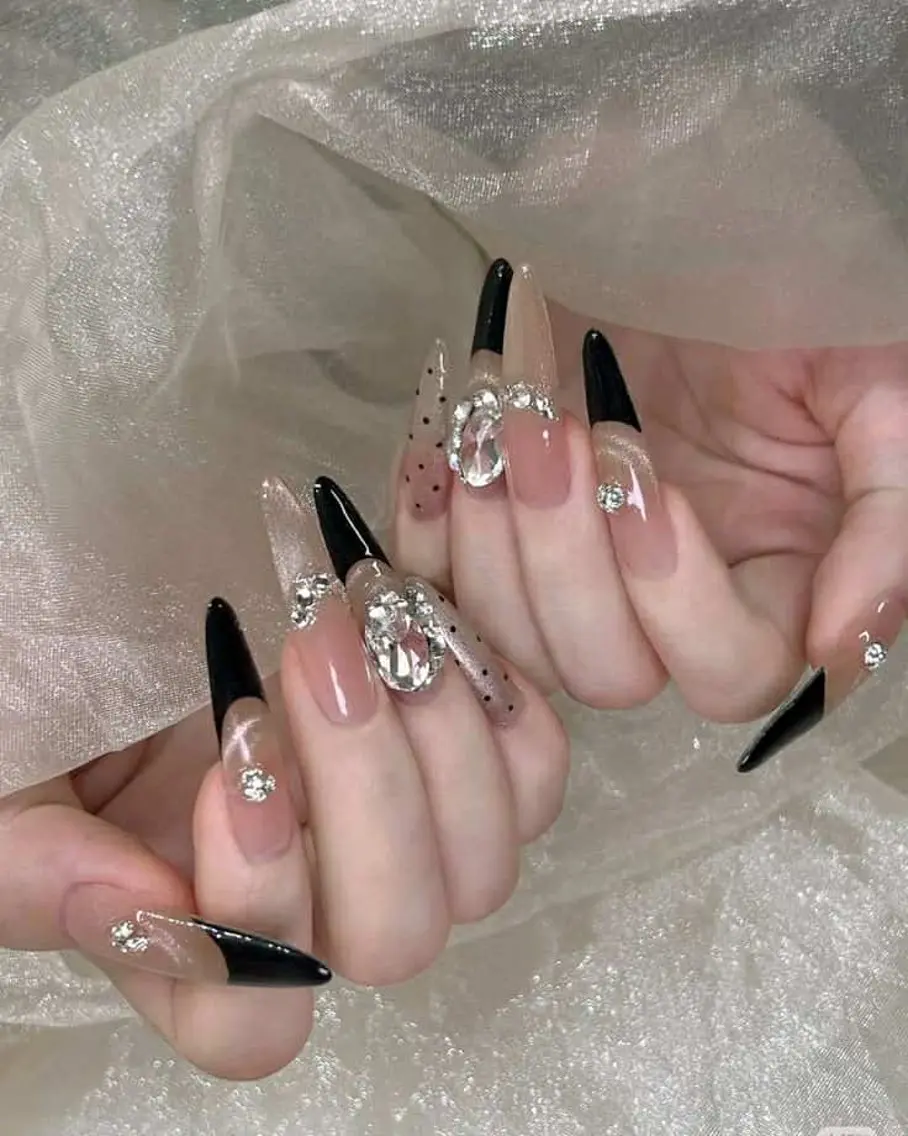ネイル Queen Nail 柏店　クイーンネイルのネイルデザイン