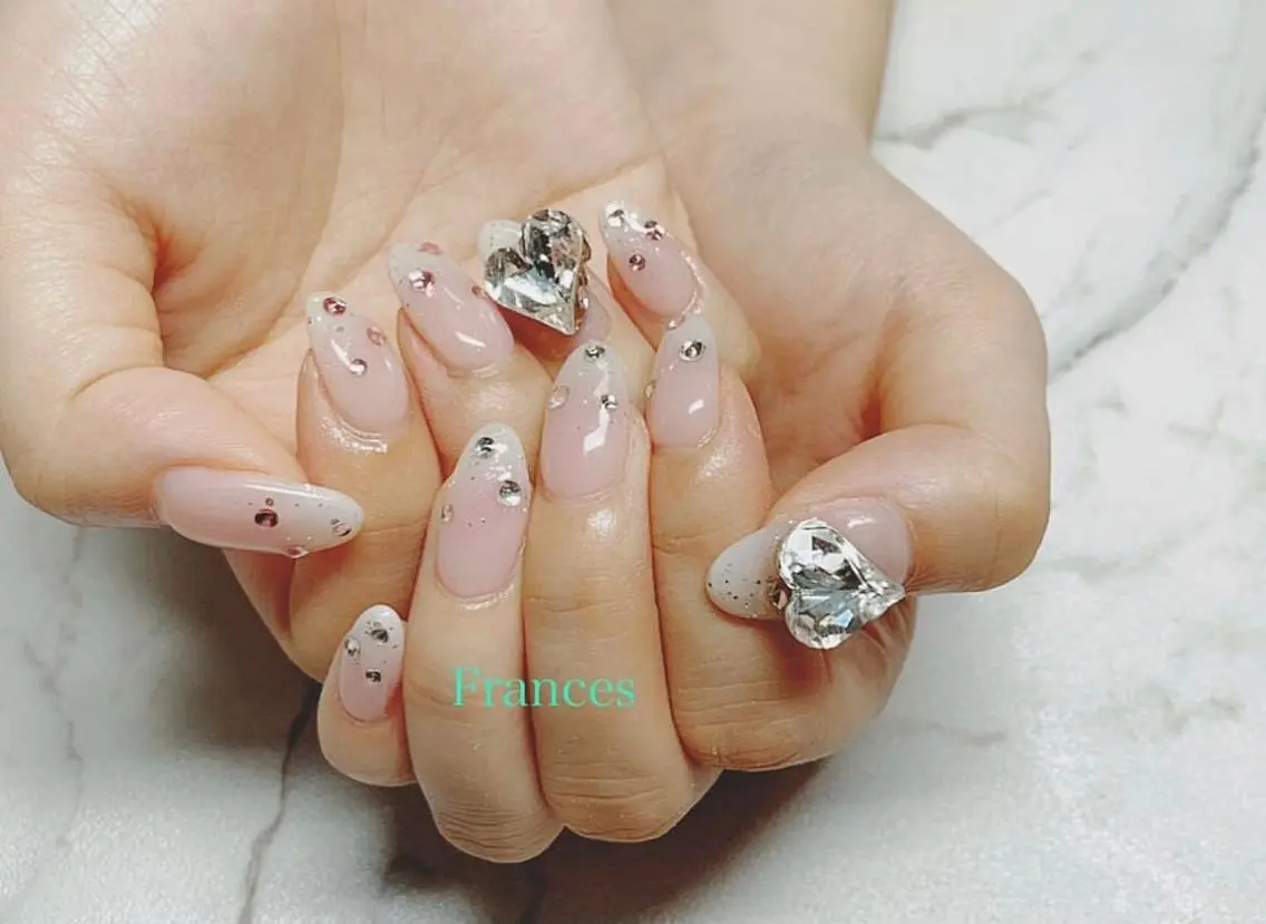 ネイル 持ち込み Frances 今村のネイルデザイン